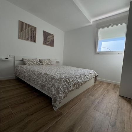 Apartamento 4 Min De La Playa! Castellón de la Plana Exteriör bild